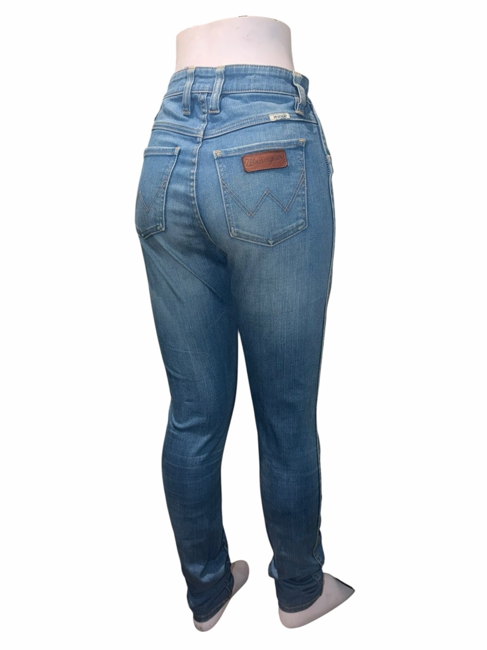 Wrangler Hi Twiggy Slim Jeans in Light Blue 7